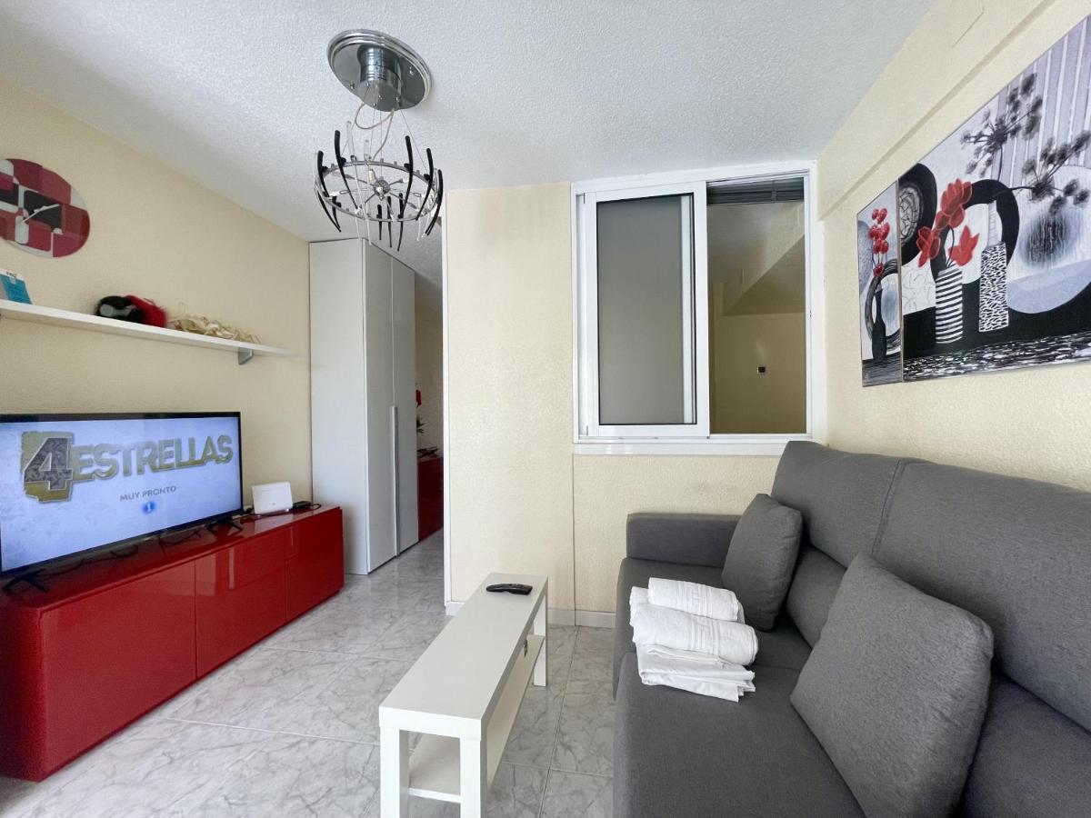 Magnificent Mediterraneo Apartment Μπένιντορμ Εξωτερικό φωτογραφία