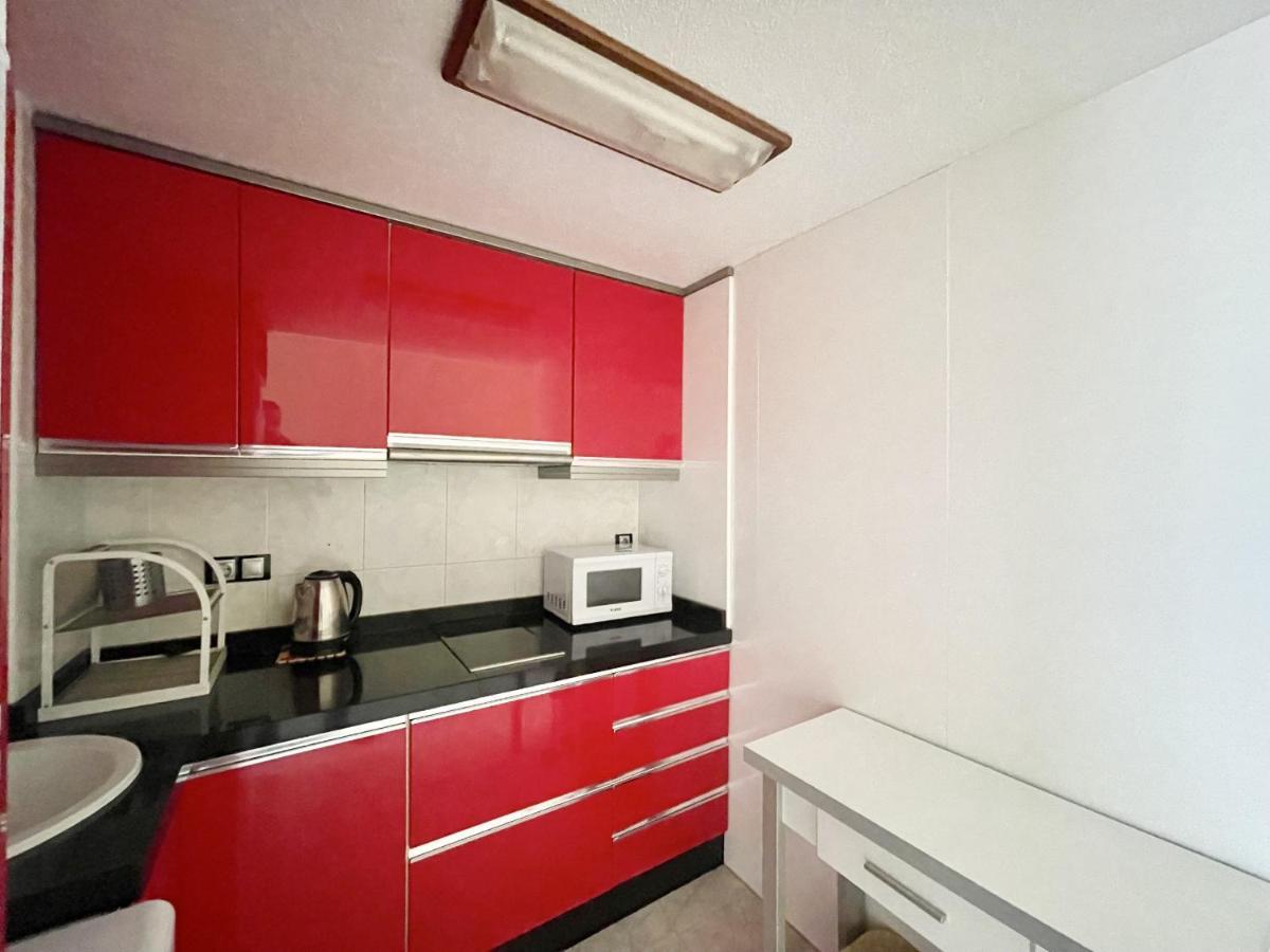 Magnificent Mediterraneo Apartment Μπένιντορμ Εξωτερικό φωτογραφία